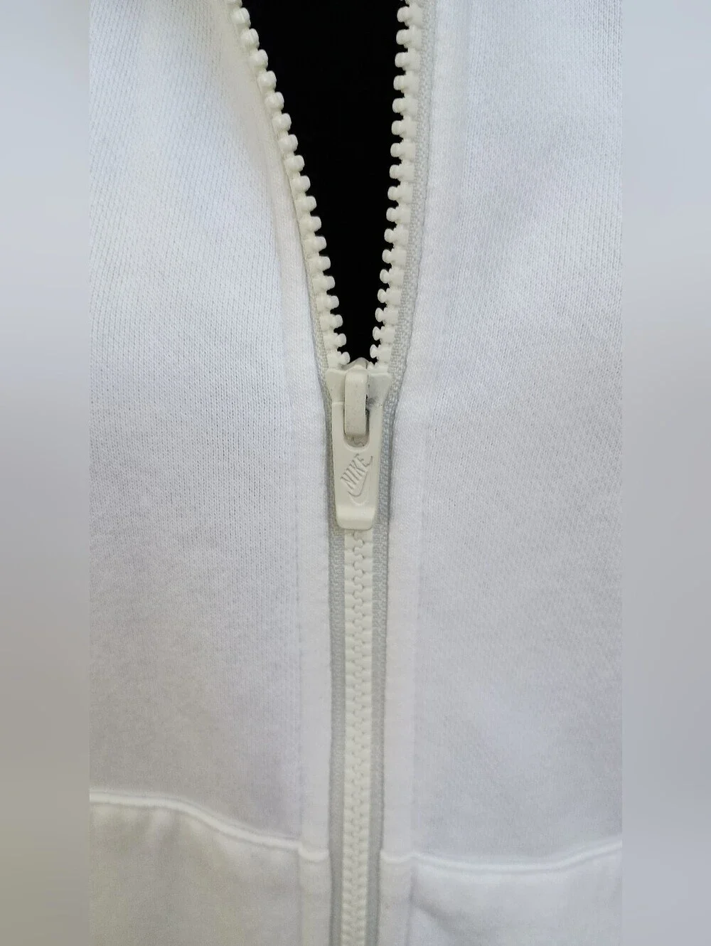 NWOT Nike White 100% Cotton Full-Zip Hoodie with Hood and Kangaroo Pockets_S